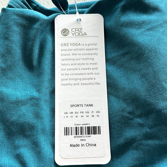 Halter Hip-Length High Neck Tank - Picture 5 of 7